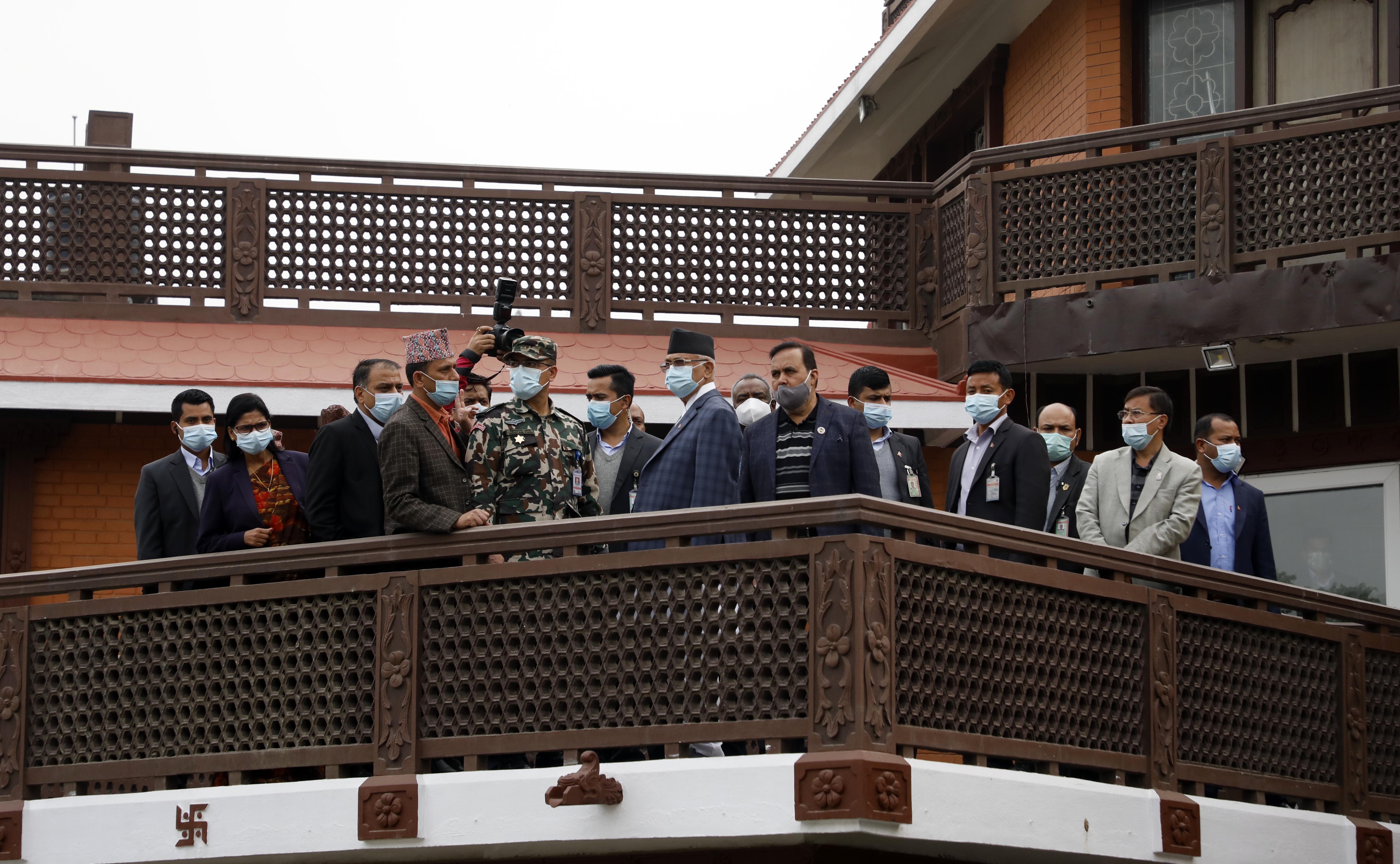 pm-oli-inspects-new-building-of-party-headquarters
