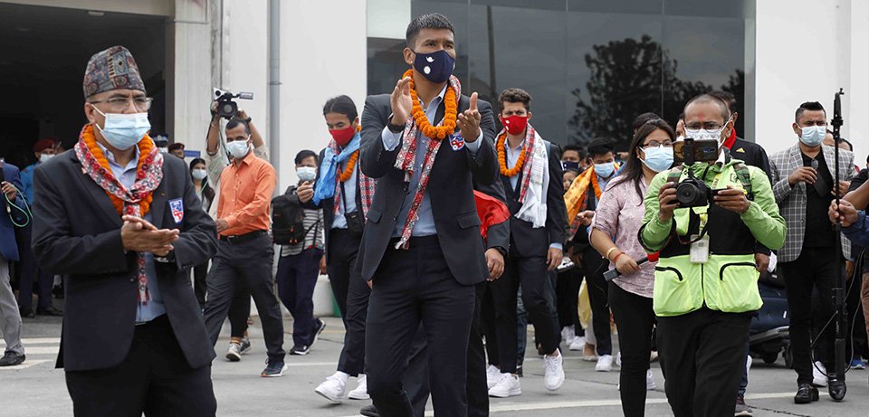 nepali-football-team-gets-grand-welcome-in-kathmandu-photo-feature