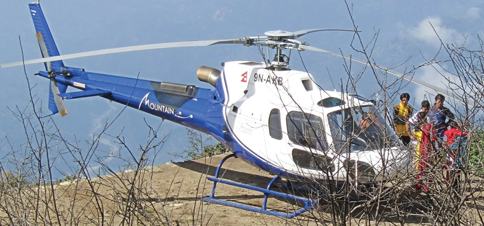 growing-number-of-pilgrims-visiting-pathivara-by-helicopter