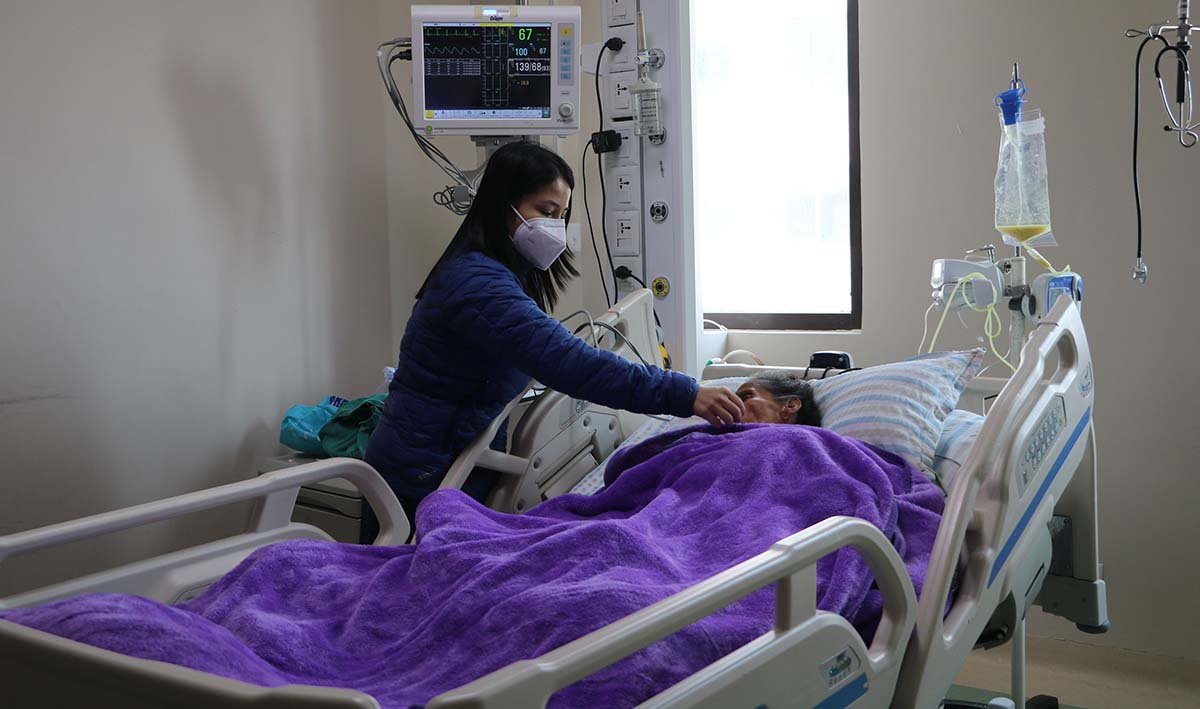 cpn-maoist-chair-prachandas-spouse-sita-discharged-from-hospital