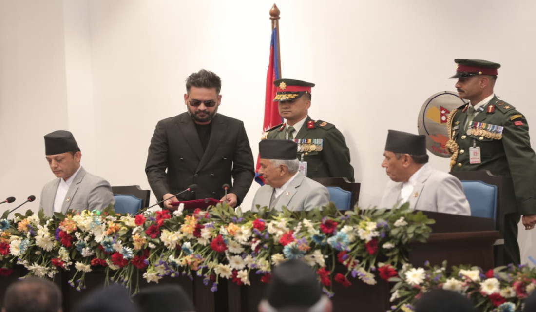 President addresses federal parliament(Photo Feature)