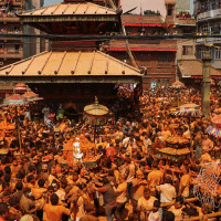 Gold being traded at Rs 197,500 per tola today