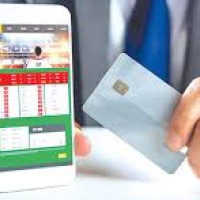 Los Angeles wildfire death toll rises as crews fight heavy winds to save homes and landmarks