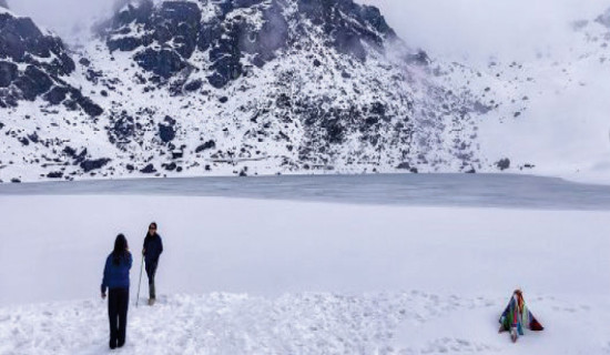 Snow blankets Bhairavkunda, drawing more visitors