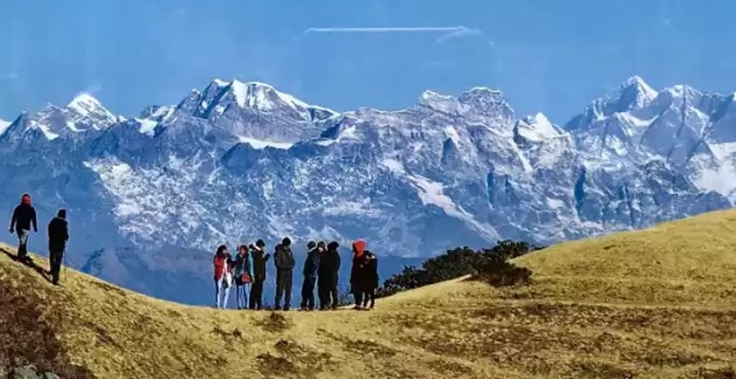 Artists and writers from 11 countries on trek on Mundum trail