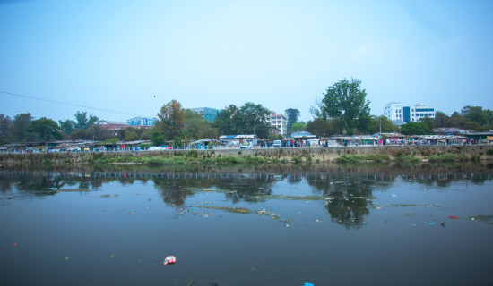 Thapathali squatters in search of an alternative abode(Photo Feature)