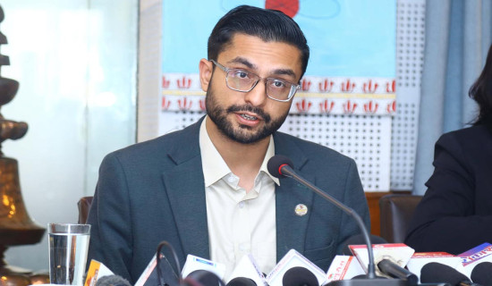 ‘Govt will not use bulldozer to clear squatter settlements’