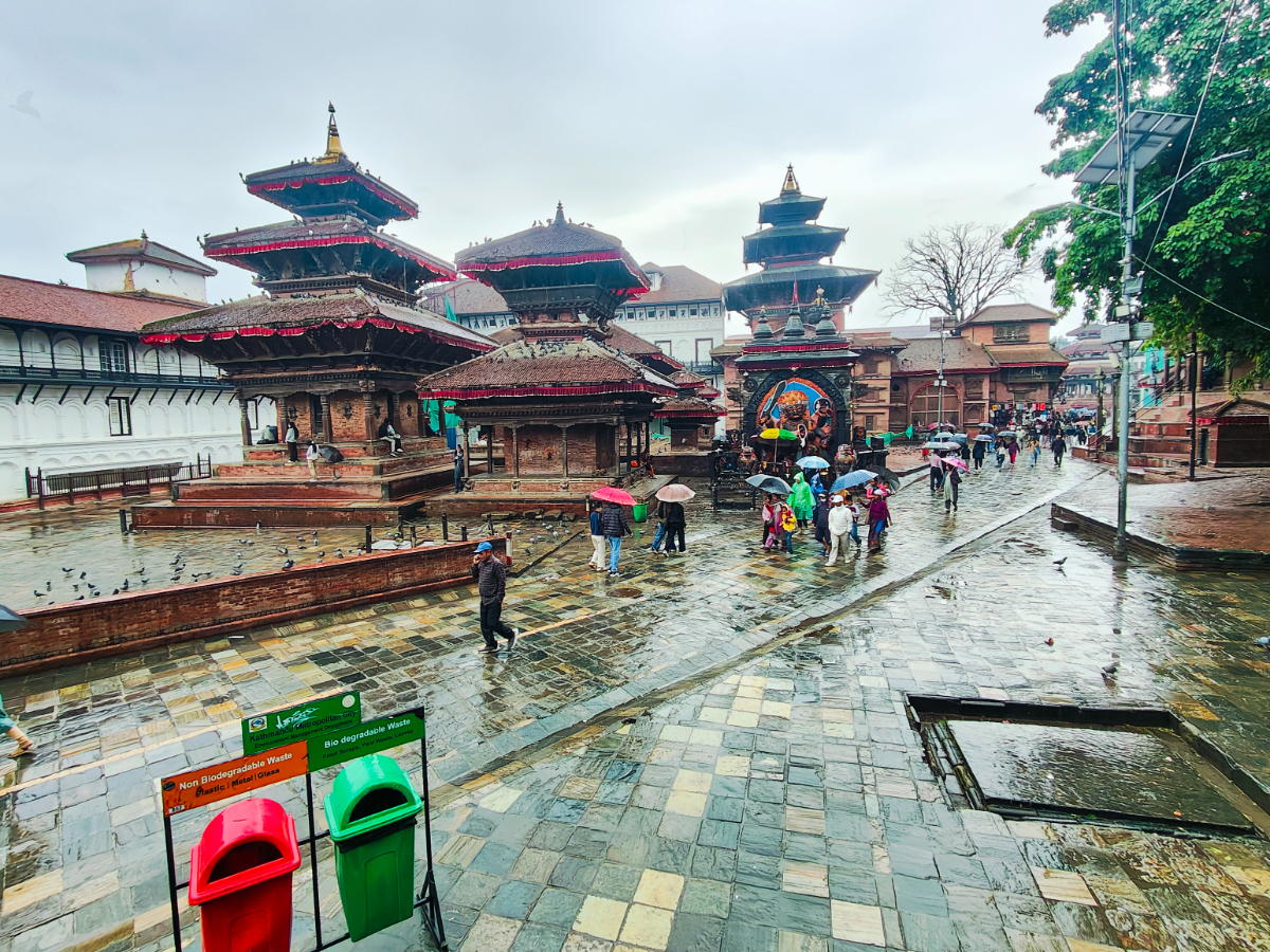 Heavy rain recorded in some districts today