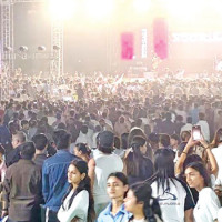 Distribution of 1.2 M smart driving licences begins