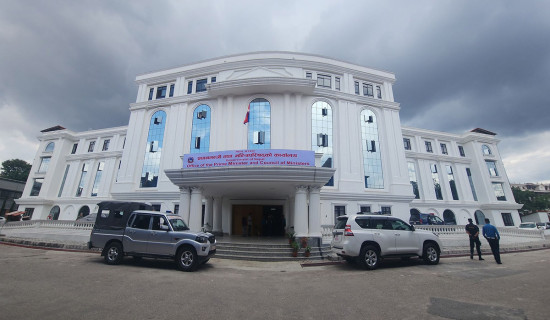 Govt. takes back 622 vehicles used illegally by ex-officials