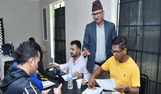 Whole area on tobacco boxes, packets and wrappers to contain shocking pictures, warning