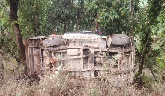 Two injured in Baglung jeep accident