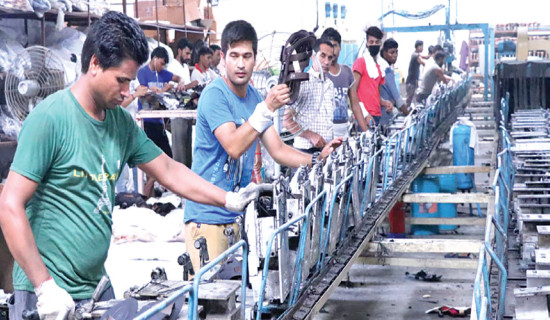 Over 500 industries skip air, water tests