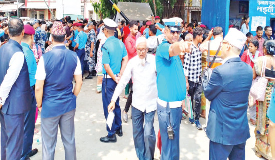 Nepali market becomes vibrant after border tightening