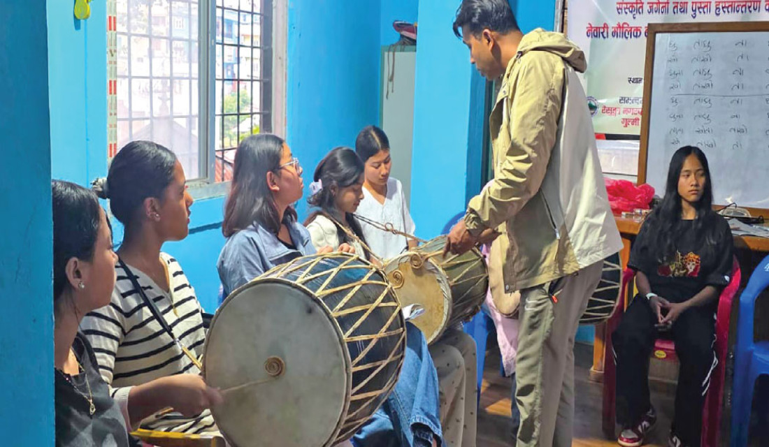 Tamghas Newars reviving Dhime Baja