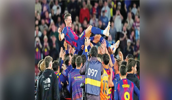 Barcelona win in Lewandowski's farewell