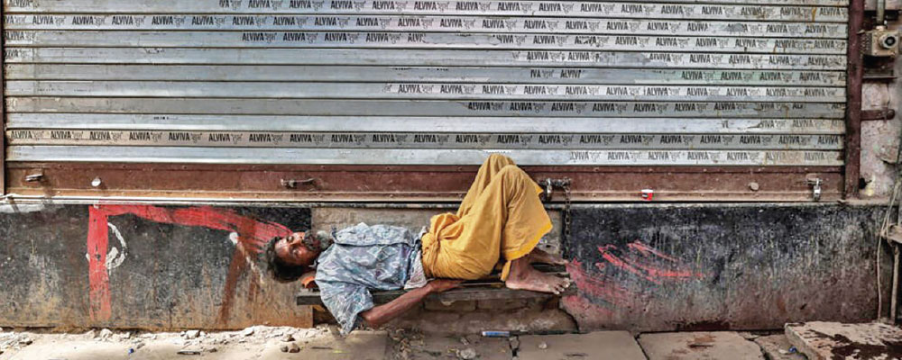 Heatstroke claims 16 in India