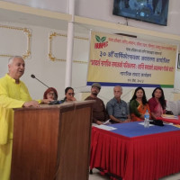 Manual signal is solution as many traffic lights don't work in Valley