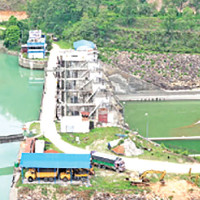 Ministers Ghising tells contractors to complete projects on time