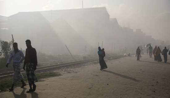 Air pollution hurts Bangladesh GDP as well as health - World Bank