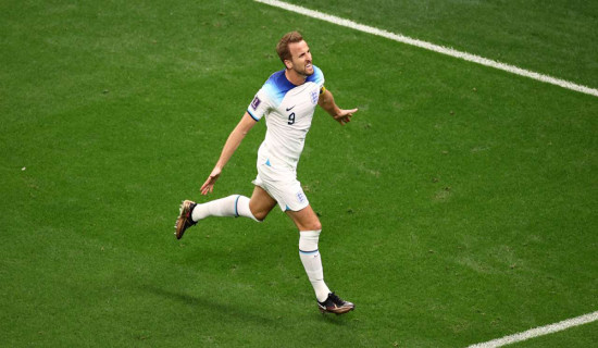 2022 FIFA World Cup: England into quarter-final
