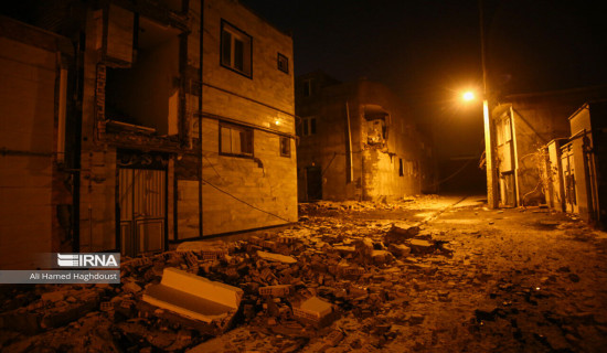 3 dead, more than 800 people injured in Iran earthquake