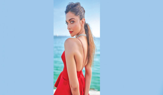 Deepika Padukone is the cynosure of all eyes at Cannes Film Festival