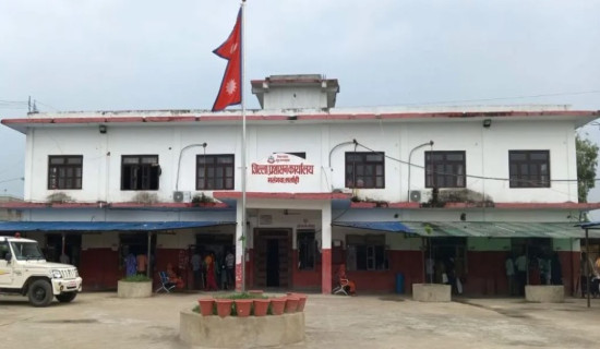 Indefinite curfew clamped in Malangawa