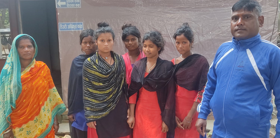 Five girls missing from Mahottari found in Dhanusha