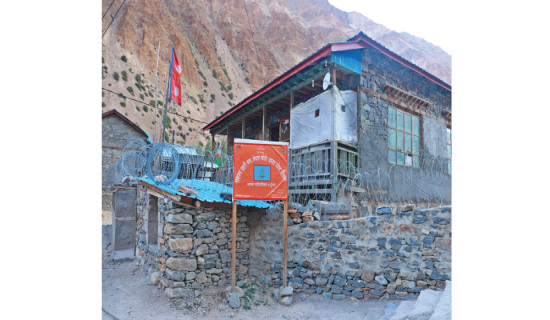 APF collects revenue in Yari border, Hilsha