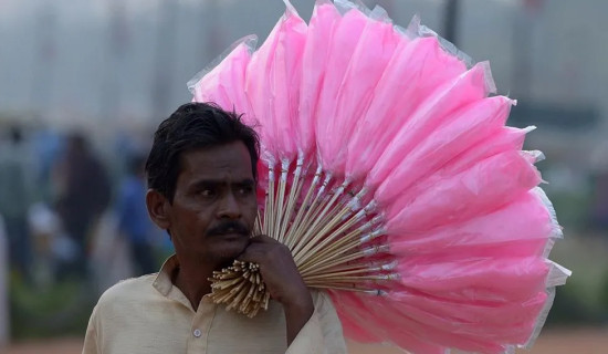 India state bans candy floss over cancer risk