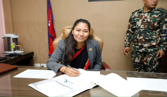 Education Minister Shrestha decides to take initiative to appoint expert as chancellor, co-chancellor of universities