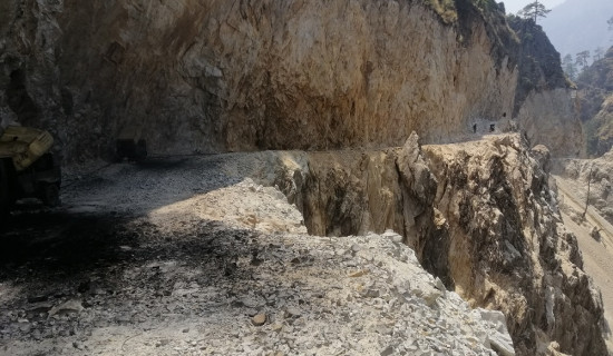 Track open at Chhahare cliff of  Karnali corridor