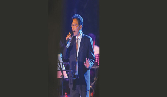 Singer Ranjit performs live in Concert