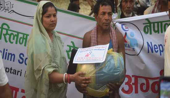 Relief support to 62 fire-affected families of Saptari