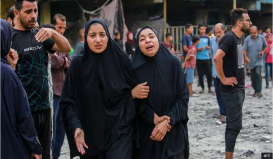 Israeli strike on UN school in Gaza 'kills at least 35'