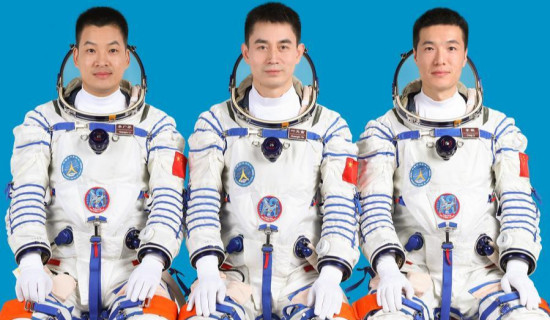 Chinese astronauts complete space tests regarding strength, muscle adaptability