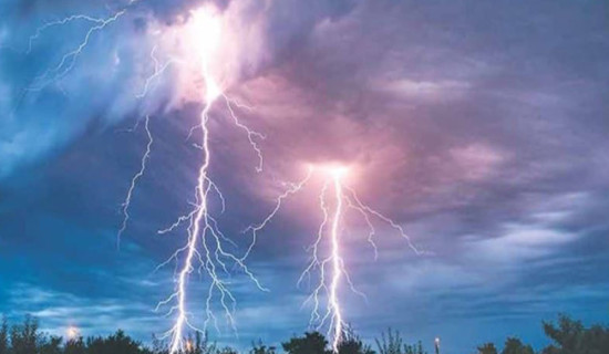 Lightning kills woman in Sarlahi