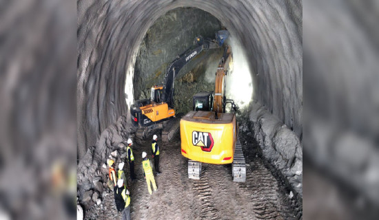 15 % work of Siddhababa tunnel completes
