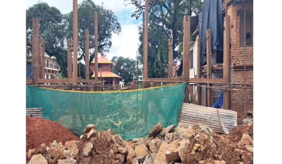 Construction of main gate of Palpa Palace delayed