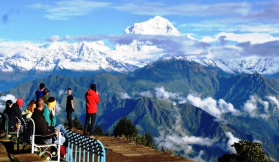 Khopara lek and Mount Dhaulagiri