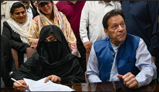 Even after a year in jail, Imran Khan still dominates Pakistan's politics