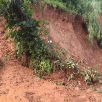Landslide in Chobhar, Hetauda-Balkhu road section obstructed