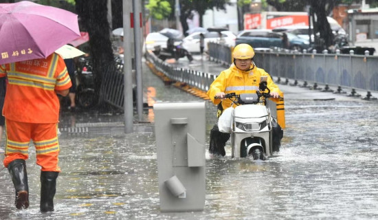 China renews yellow alert for rainstorms