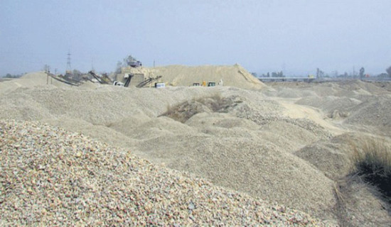 Supreme Court orders govt. to draft law for sale and management of stones, gravel and sand