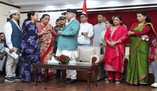 Conflict Victims' Association submits memo to PM Oli