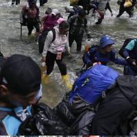 Mexico’s Senate approves to overhaul judiciary as protesters storm chamber