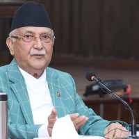 PM Oli meets leaders Deuba, Prachanda