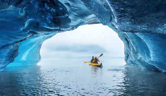 Tourists rush to see glaciers before they disappear