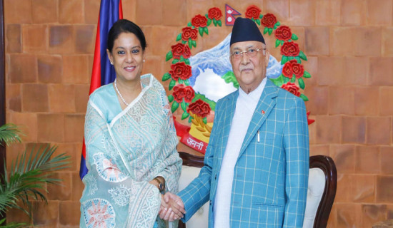 Visiting Bangladeshi Minister calls on Prime Minister Oli